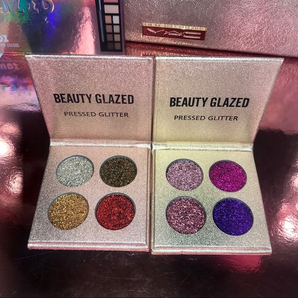 • Beautiful brand new pressed eyeshadow glitter • - Picture 4 of 8